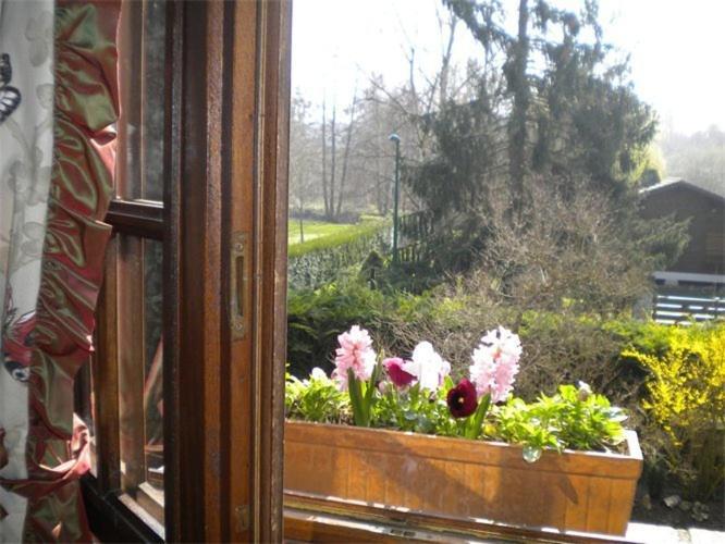 فيلا Aux Marguerites Sainte-Genevieve-les-Gasny الغرفة الصورة